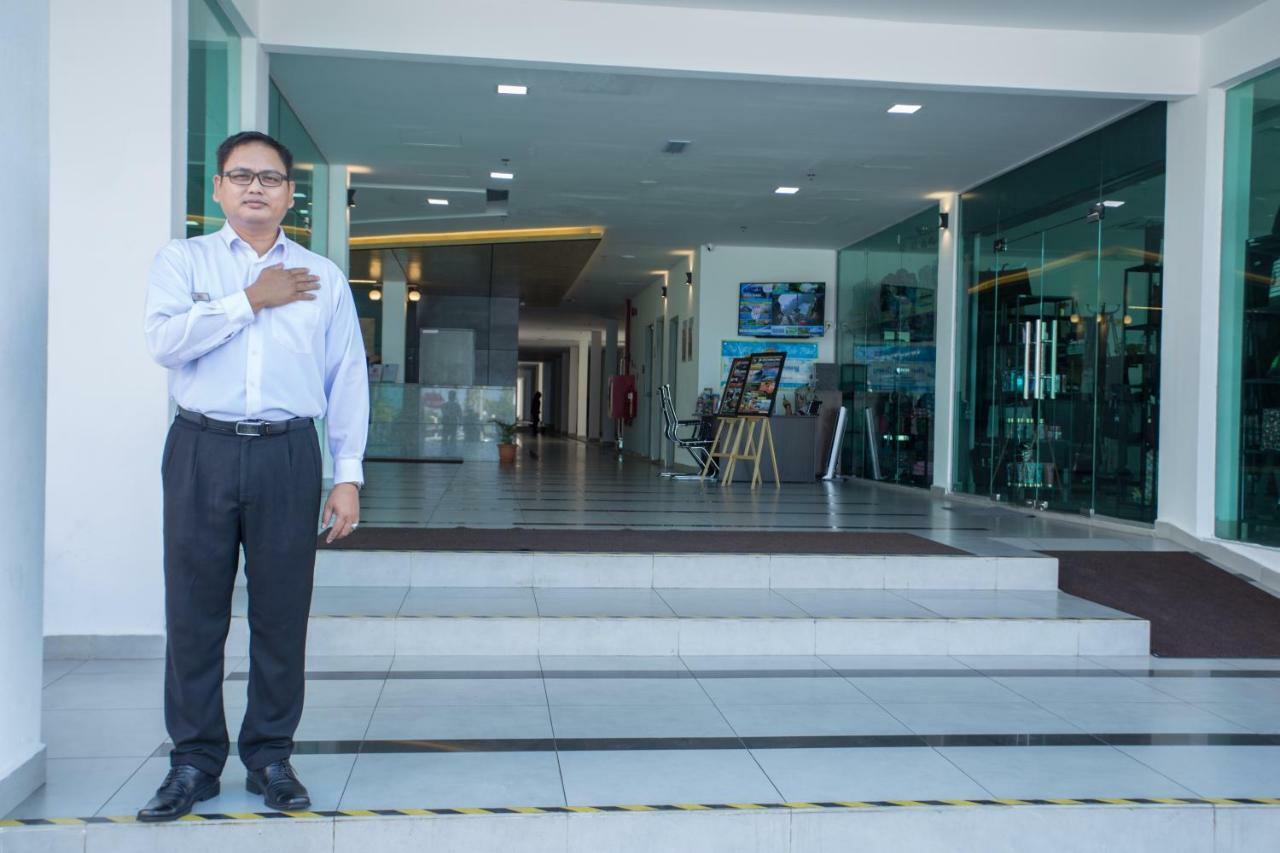 Adya Express Chenang 3* Pantai Cenang (Langkawi)