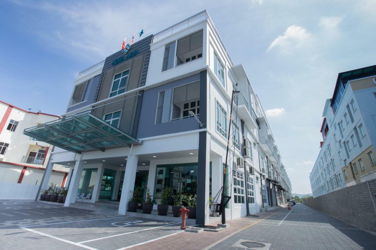Hotel Adya Express Chenang 3*