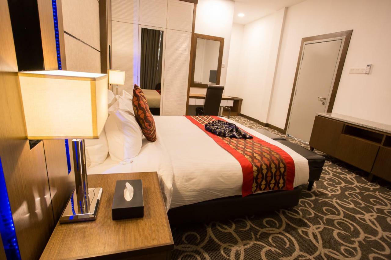 Hotel Adya Express Chenang